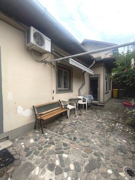 Rahova, Str. Oltului, apartament 2 camere, parcare, 400 EUR.